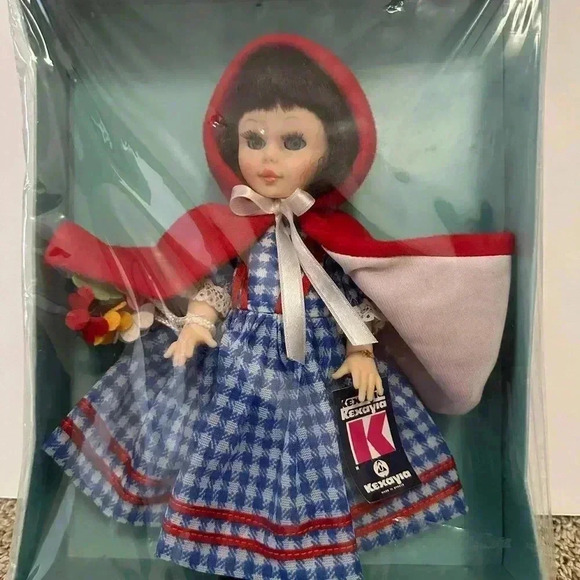 VTG Kehagias Little Red Riding Hood Fairytale Sleepy Eyes Doll. New in box. - Picture 2 of 4